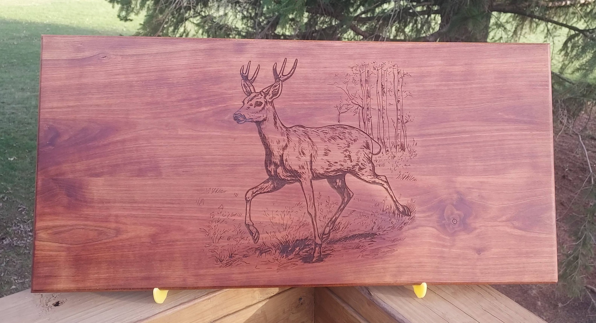 Custom Cutting Board – Deer Themed